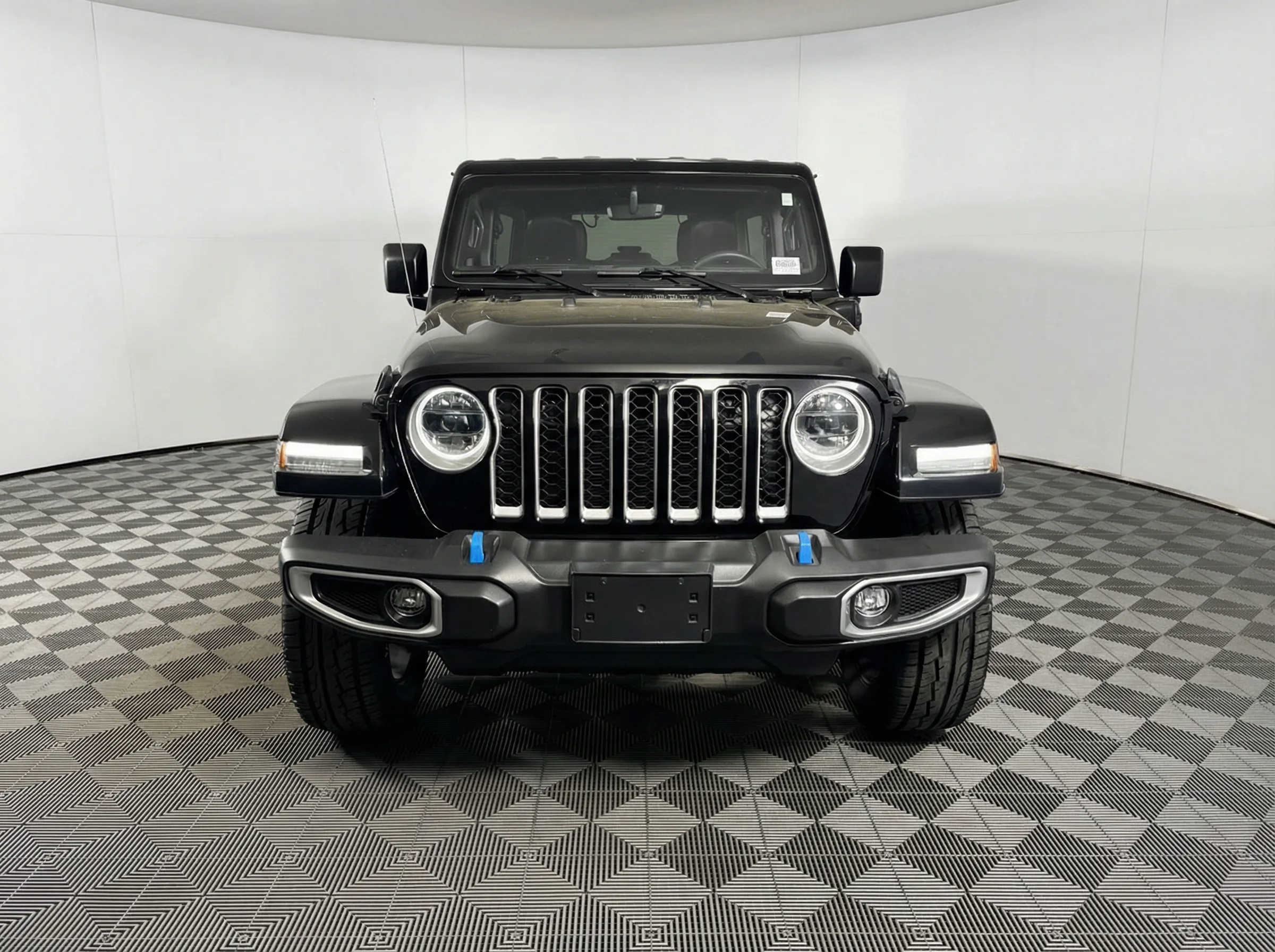2023 Jeep Wrangler Sahara 4xe — photo 1