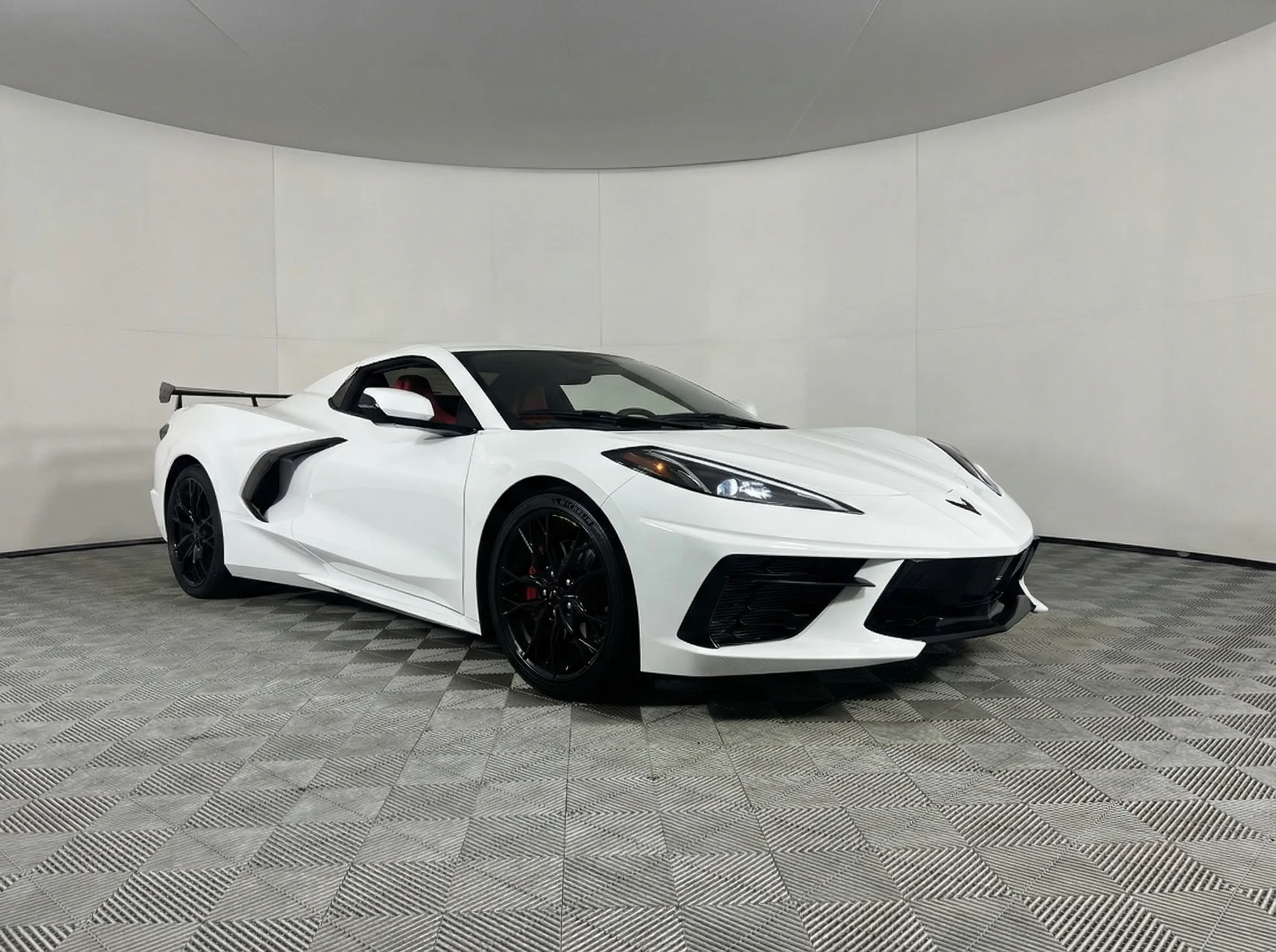 2025 Chevrolet Corvette Stingray 1LT Convertible — photo 1