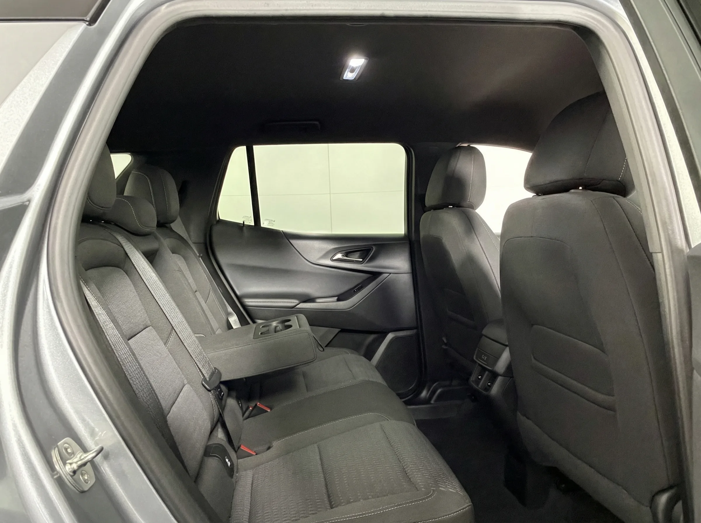 2025 Chevrolet Equinox LT — thumbnail 10