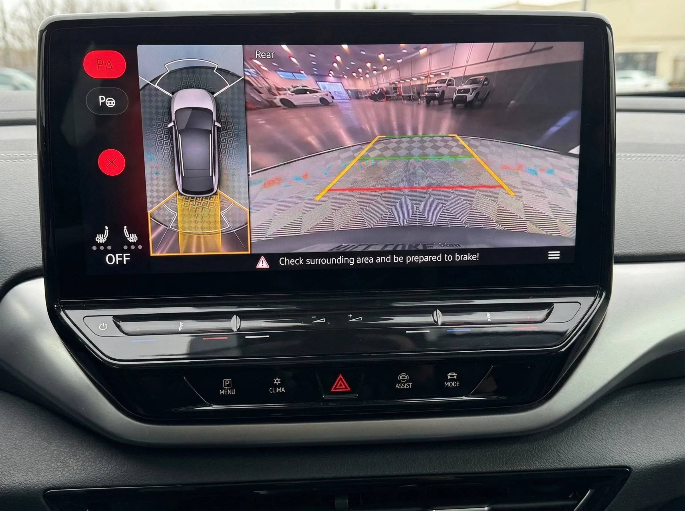 2023 Volkswagen ID.4 Pro S Plus — thumbnail 10