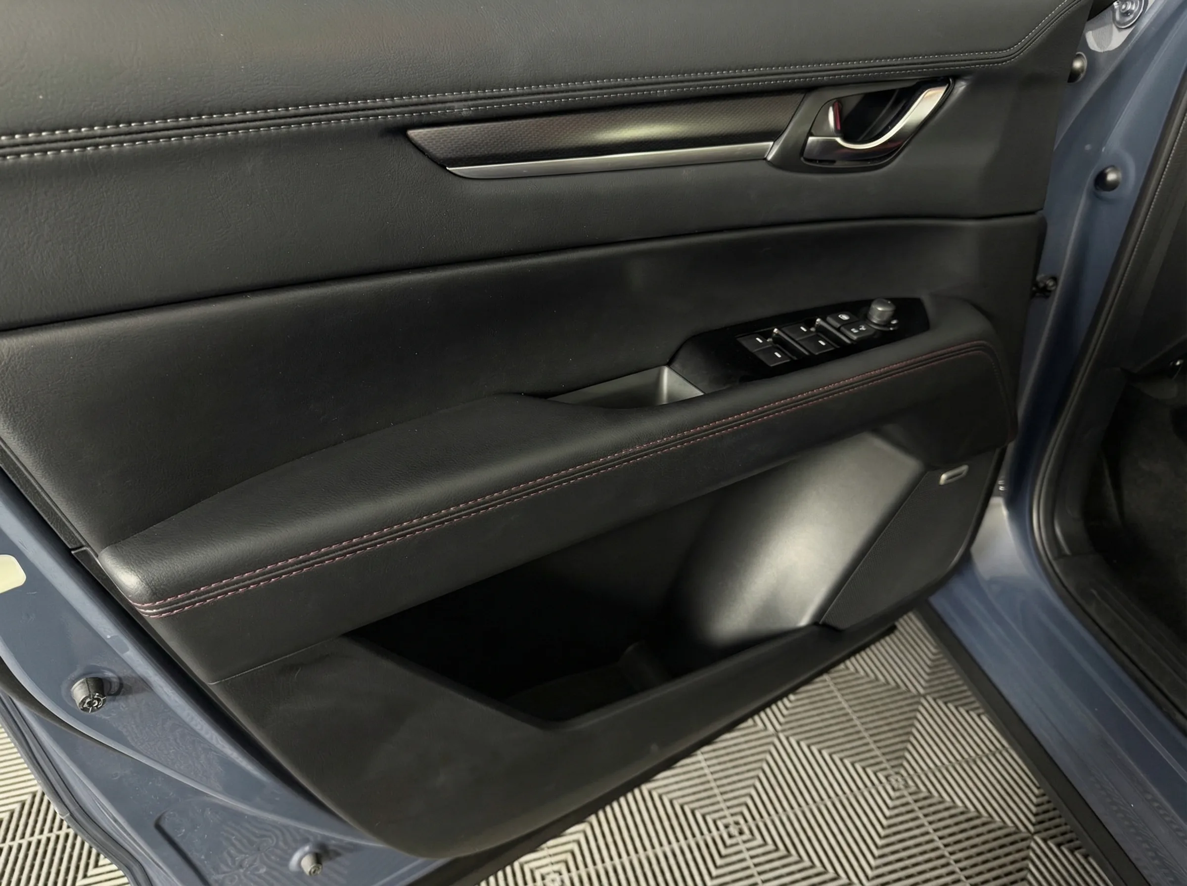 2024 Mazda CX-5 2.5 S Carbon Edition — thumbnail 11