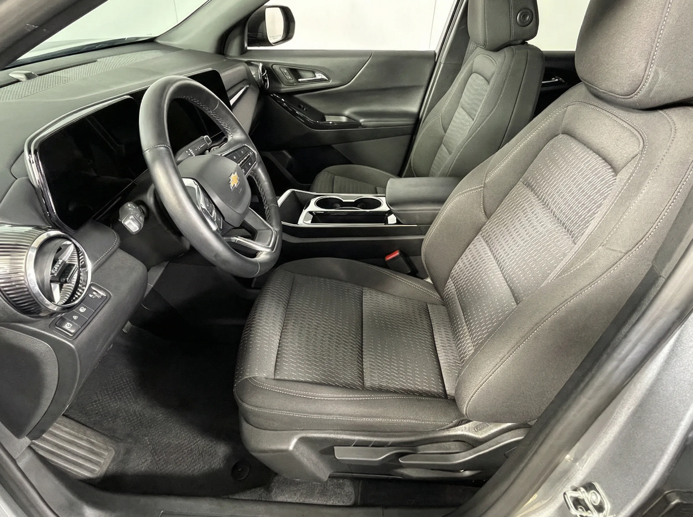 2025 Chevrolet Equinox LT — thumbnail 12