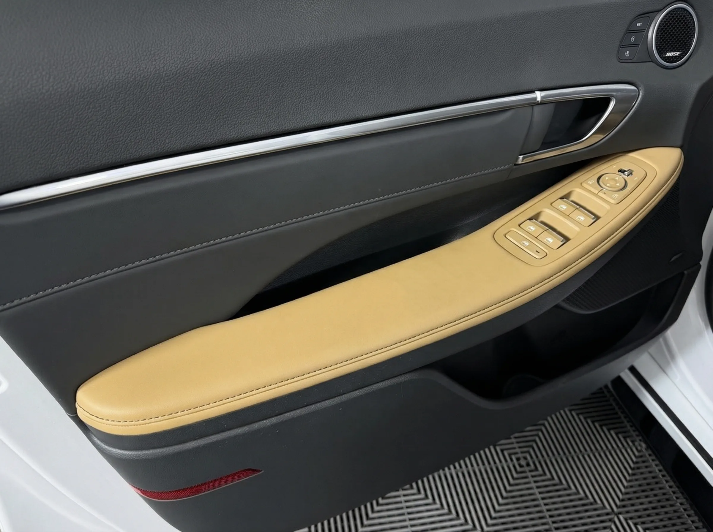 2023 Hyundai Sonata Limited — thumbnail 13