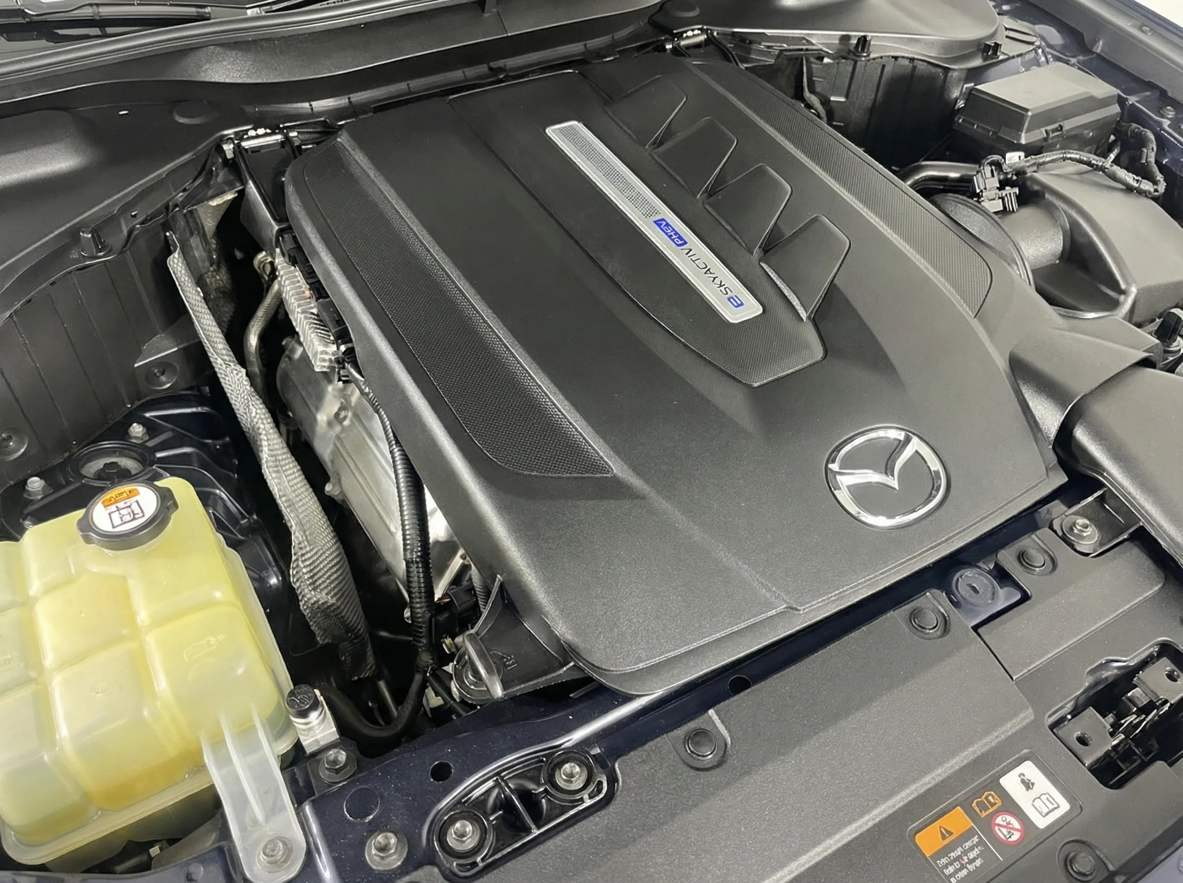 2024 Mazda CX-90 PHEV Preferred — thumbnail 14