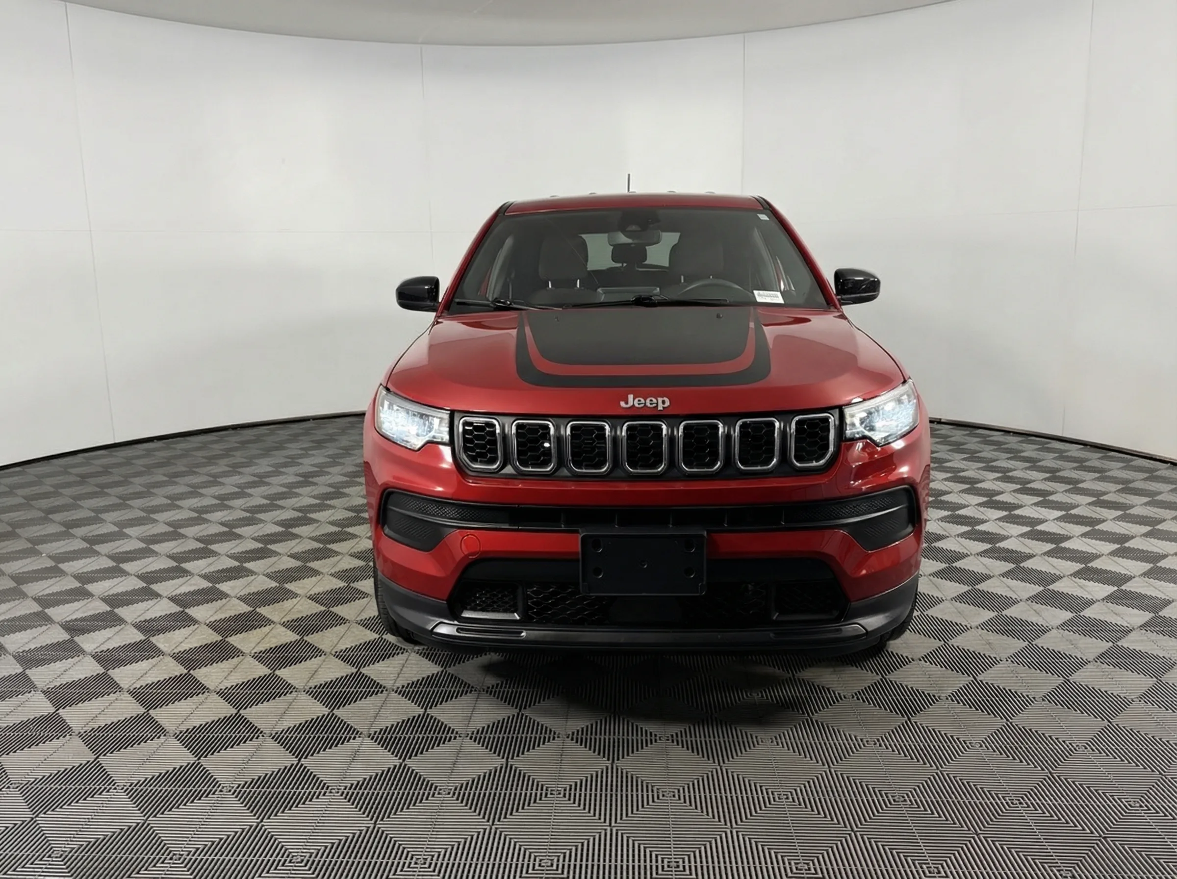 2025 Jeep Compass Sport — thumbnail 2