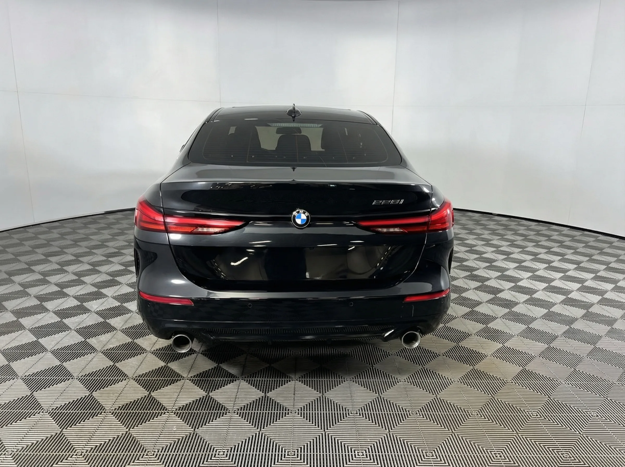 2024 BMW 228i Gran Coupe — thumbnail 2