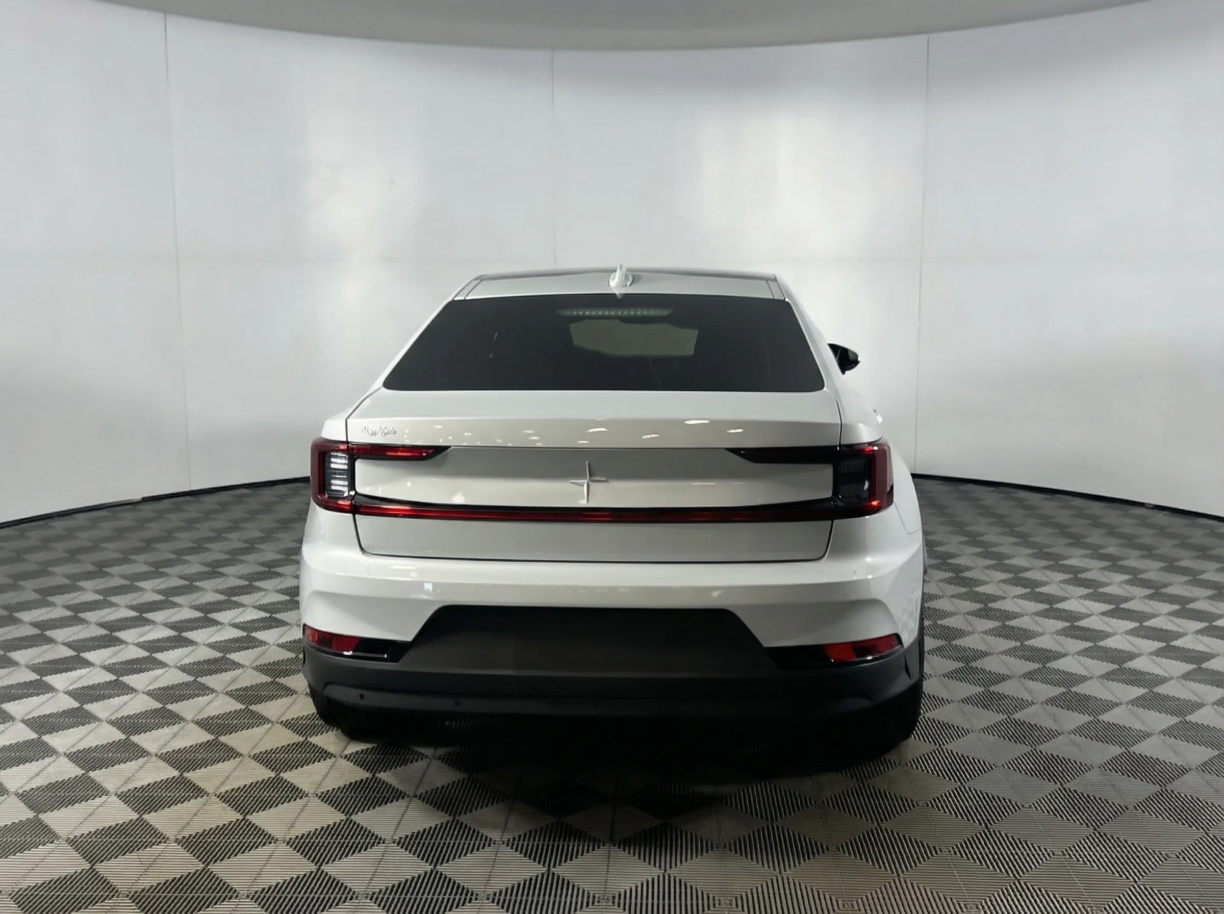 2023 Polestar 2 Long Range Single Motor — thumbnail 2