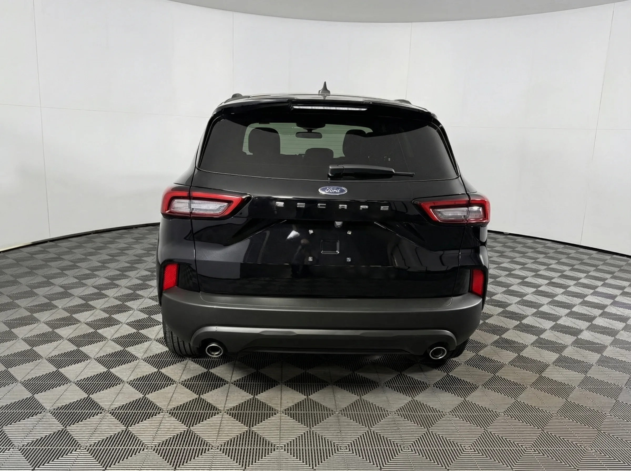 2025 Ford Escape ST-Line — thumbnail 4