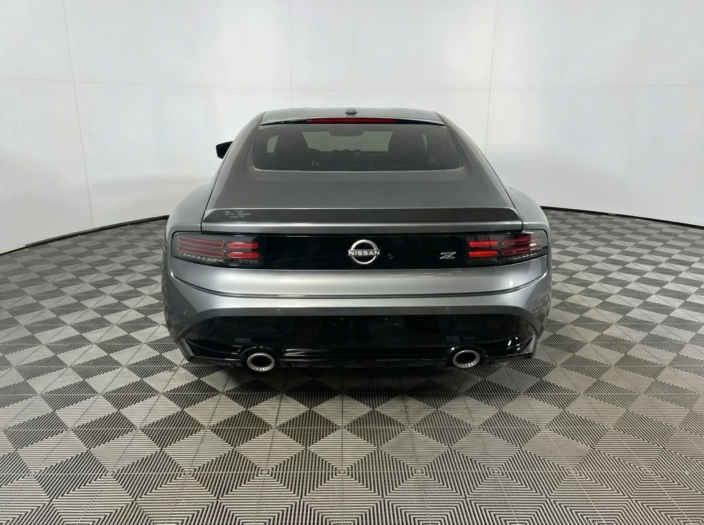 2025 Nissan Z Performance — thumbnail 4