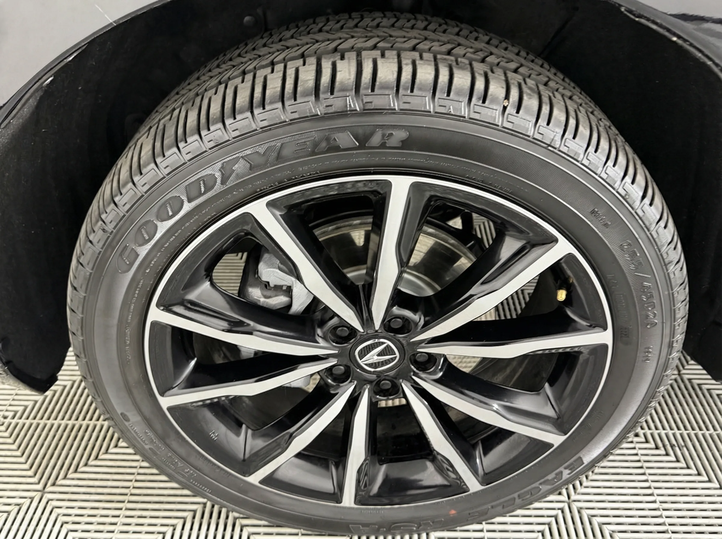 2025 Acura RDX A-Spec Advance SH-AWD — thumbnail 5
