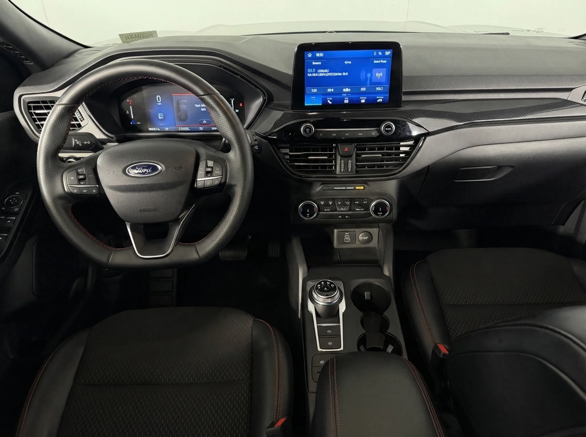2025 Ford Escape ST-Line — thumbnail 6