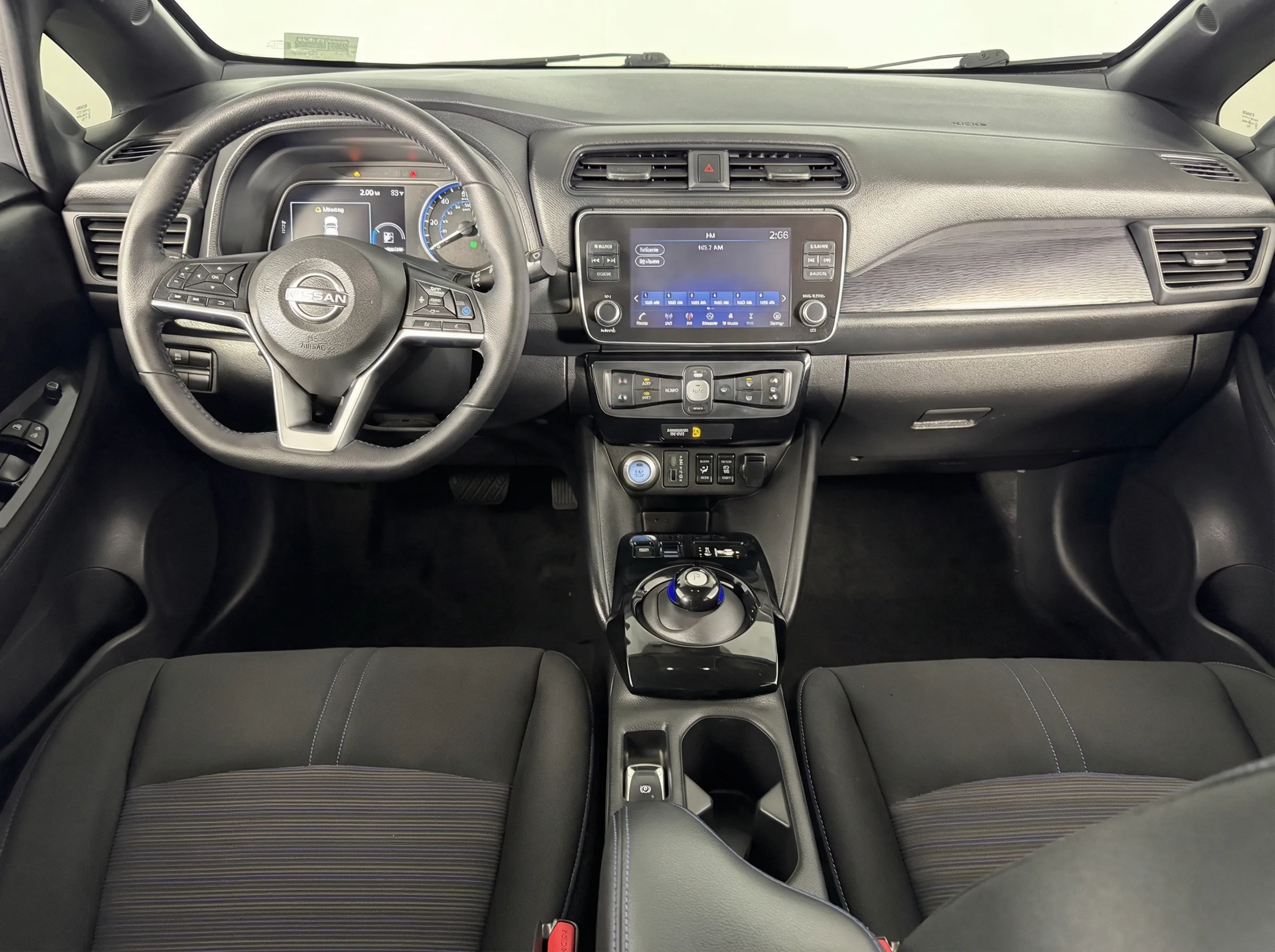 2024 Nissan Leaf SV Plus — thumbnail 6