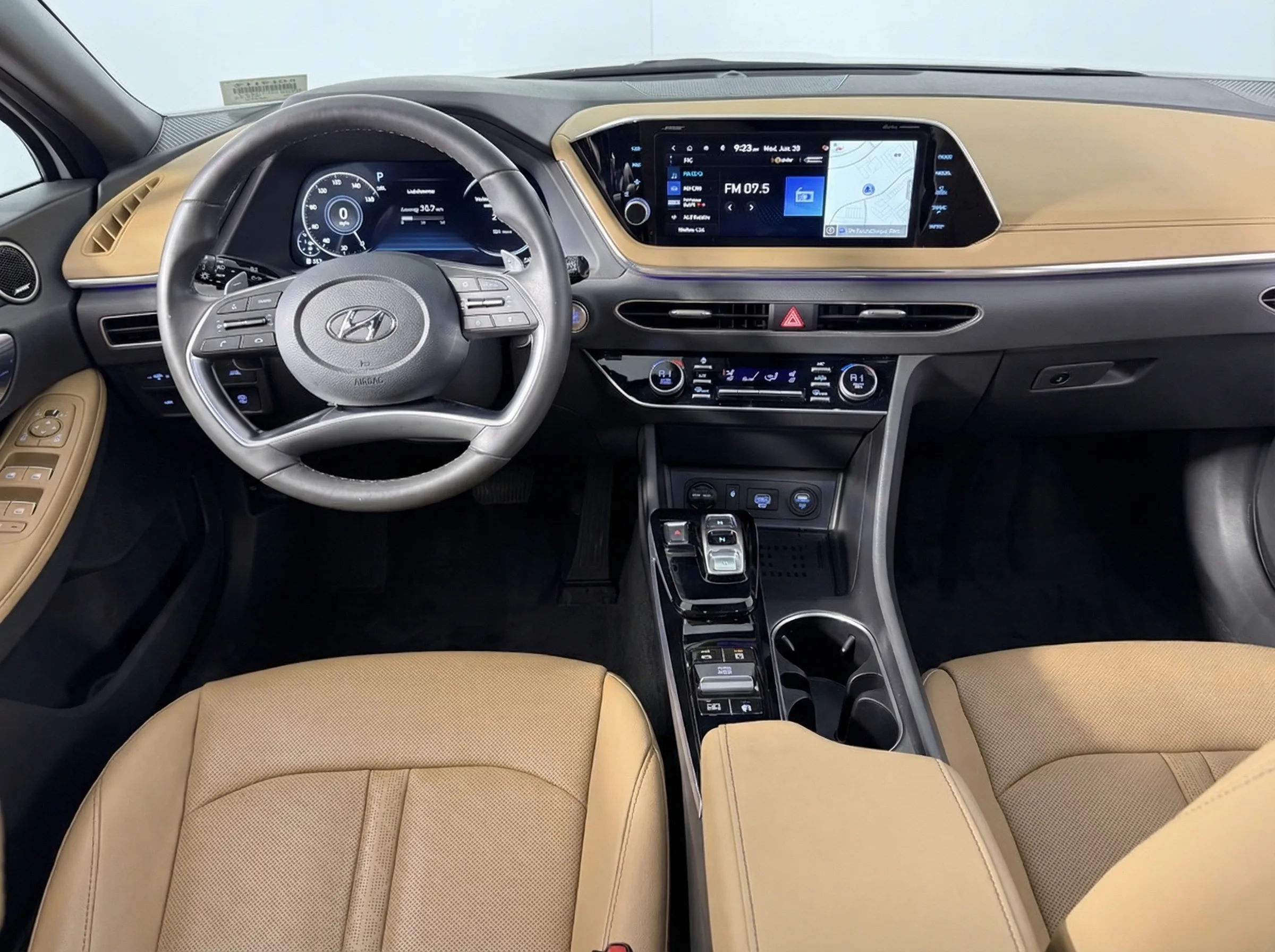 2023 Hyundai Sonata Limited — thumbnail 6