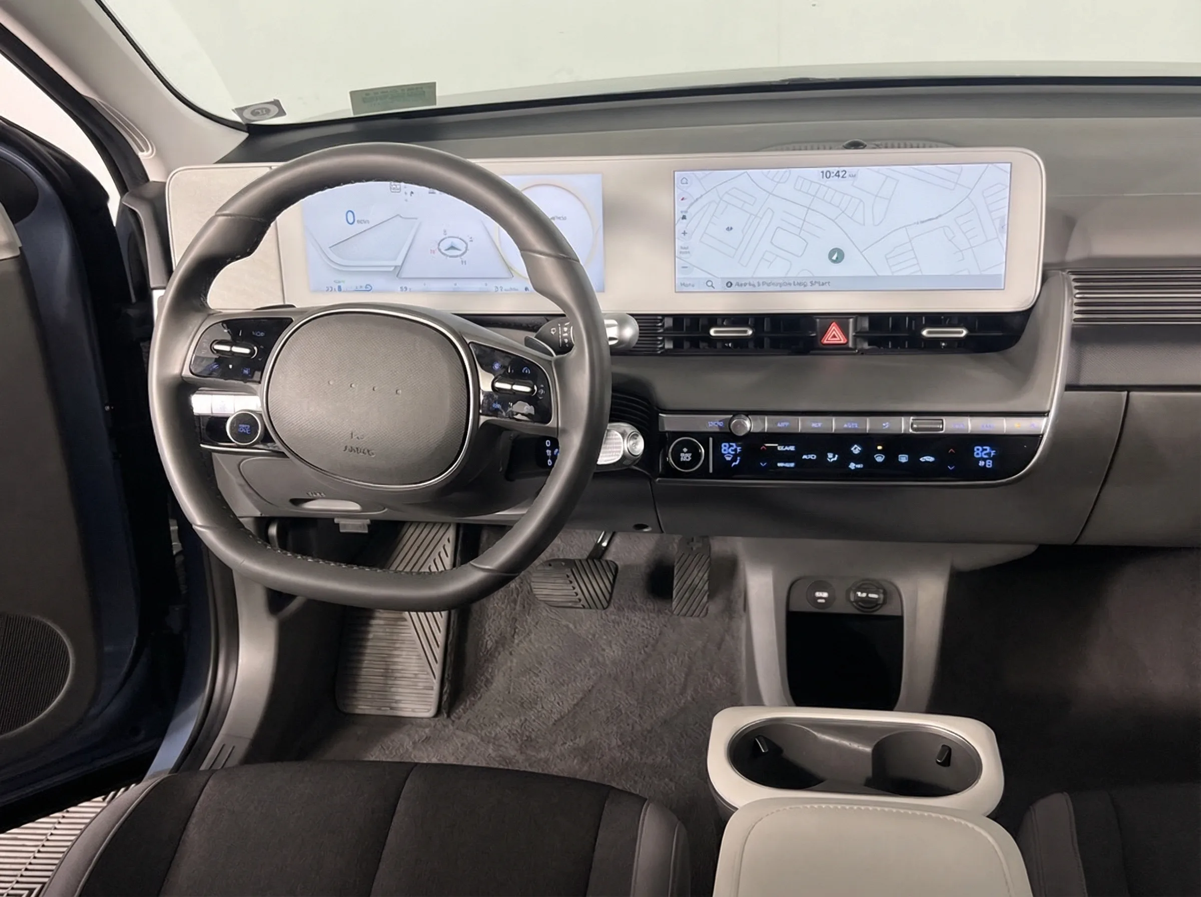 2024 Hyundai IONIQ 5 SE Long Range — thumbnail 6