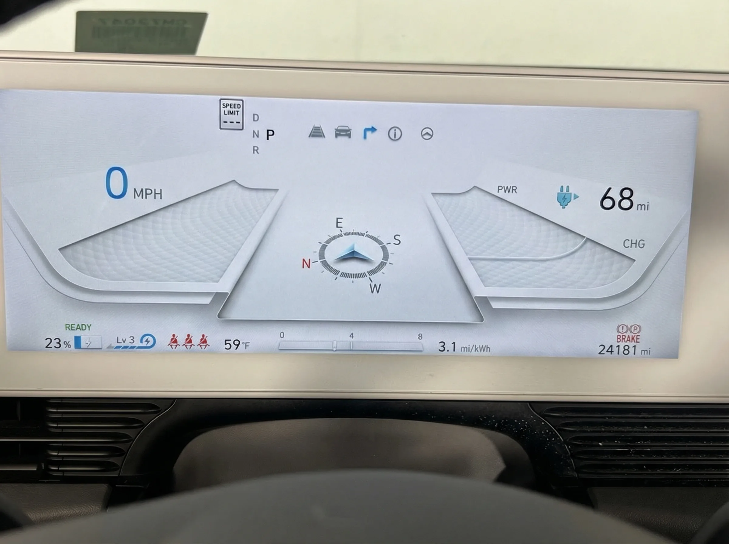 2024 Hyundai IONIQ 5 SE Long Range — thumbnail 7