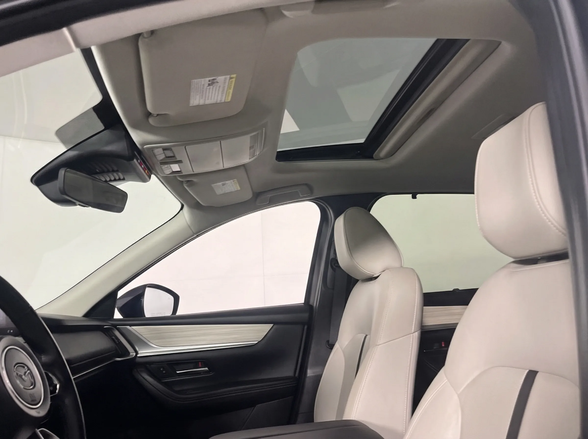 2024 Mazda CX-90 PHEV Preferred — thumbnail 8