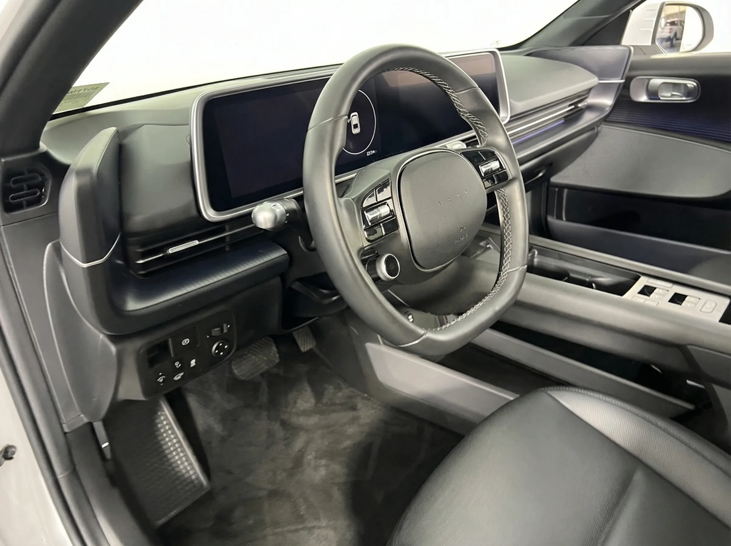 2024 Hyundai IONIQ 6 SEL — thumbnail 9
