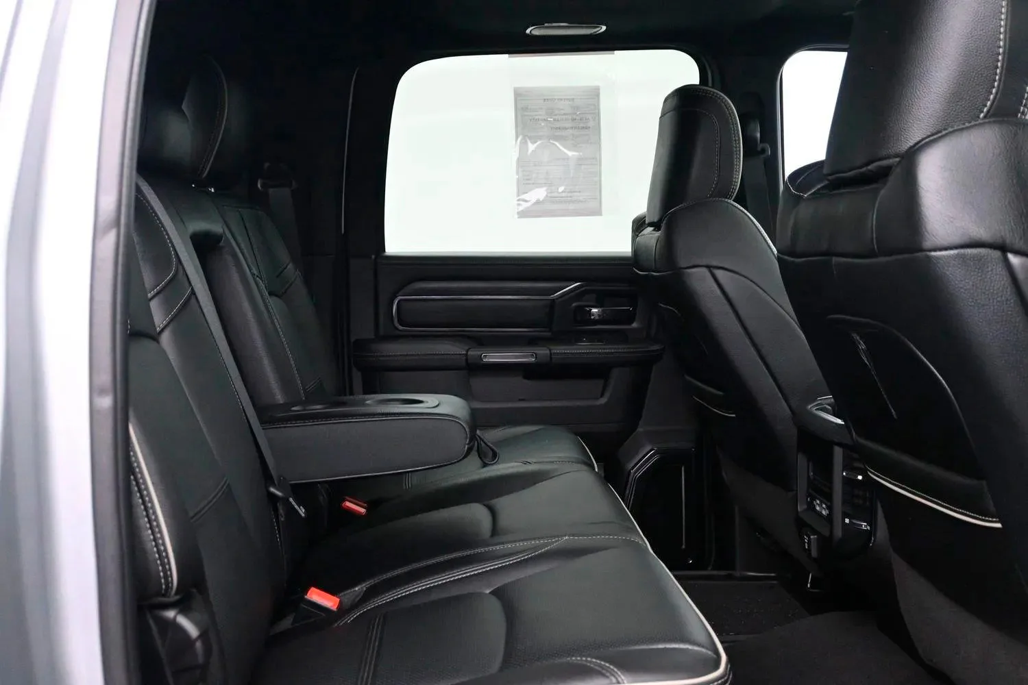 2023 Ram 3500 Limited — thumbnail 15