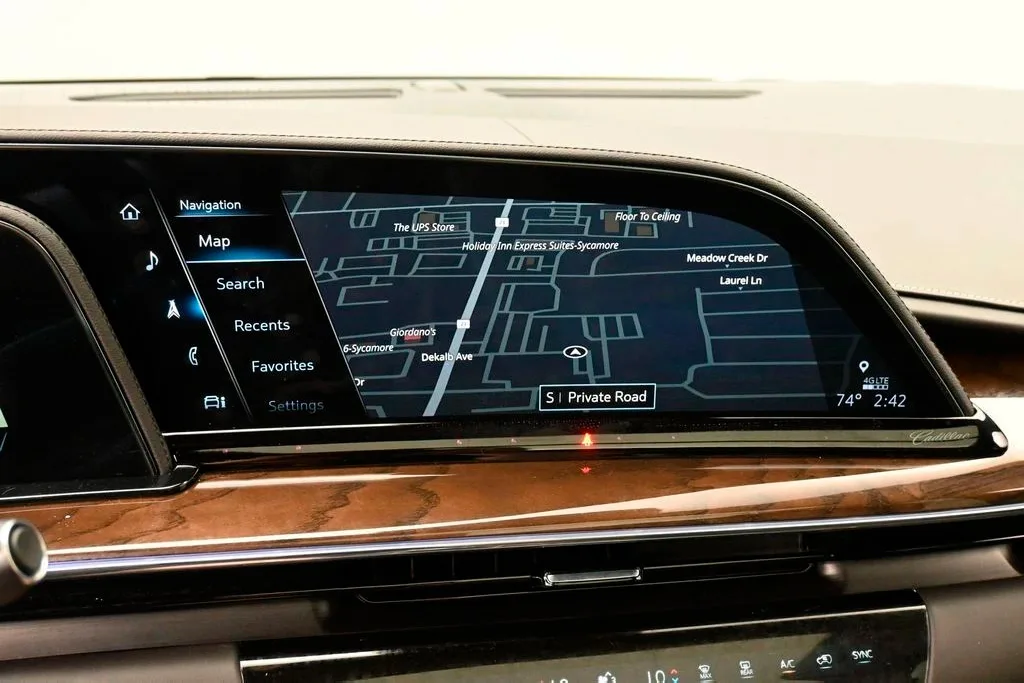 2024 Cadillac Escalade ESVTrimSport Platinum — thumbnail 12