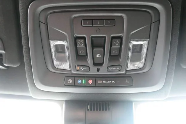 2024 Chevrolet Silverado 2500HDTrimZR2 — thumbnail 17