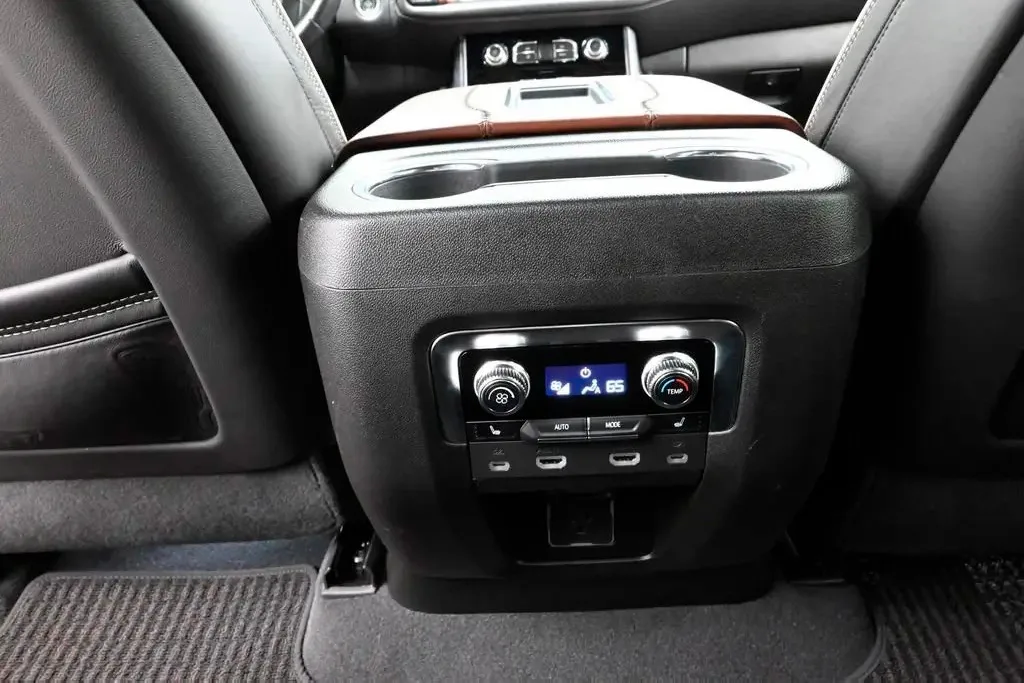 2023 GMC Yukon Denali Ultimate — thumbnail 20