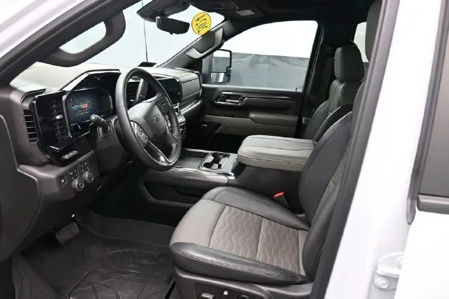 2024 Chevrolet Silverado 2500HDTrimZR2 — thumbnail 19