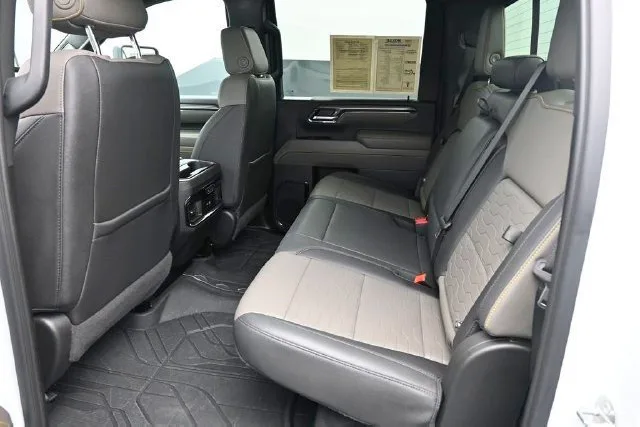 2024 Chevrolet Silverado 2500HDTrimZR2 — thumbnail 21
