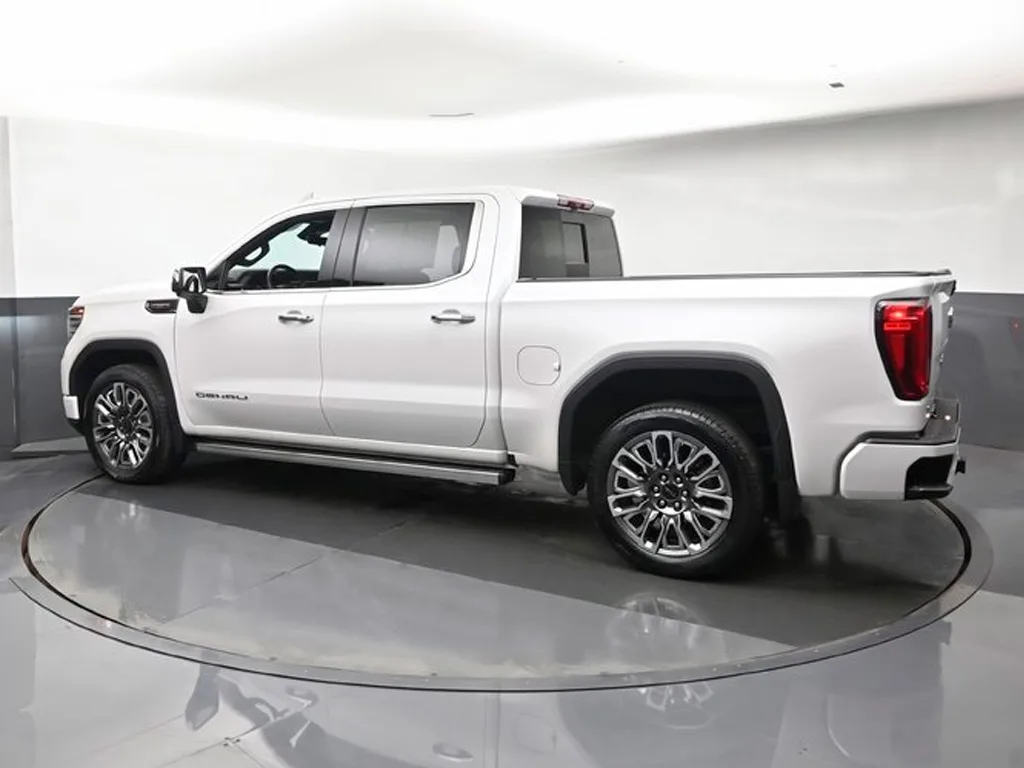 2024 GMC Sierra 1500TrimDenali Ultimate — thumbnail 21