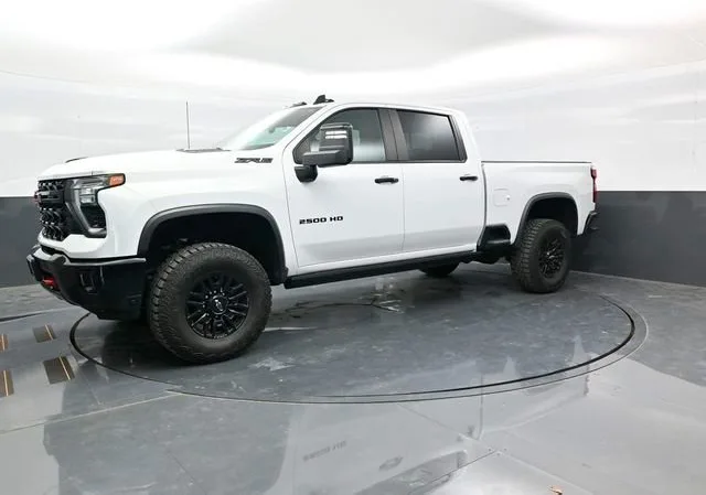 2024 Chevrolet Silverado 2500HDTrimZR2 — thumbnail 29