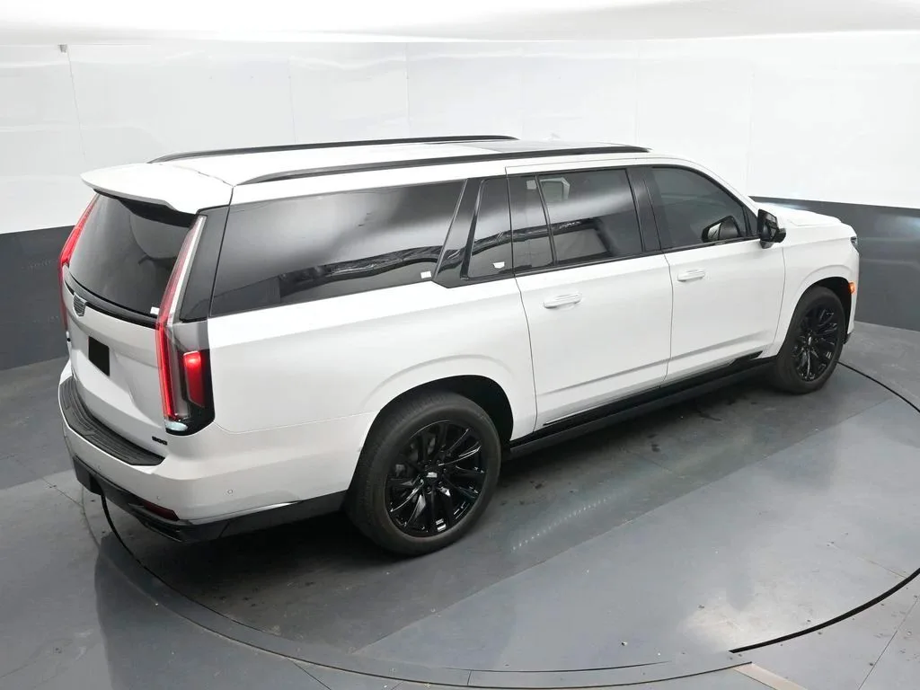 2024 Cadillac Escalade ESVTrimSport Platinum — thumbnail 27