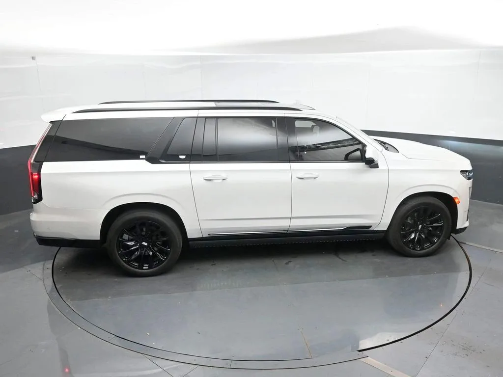 2024 Cadillac Escalade ESVTrimSport Platinum — thumbnail 28