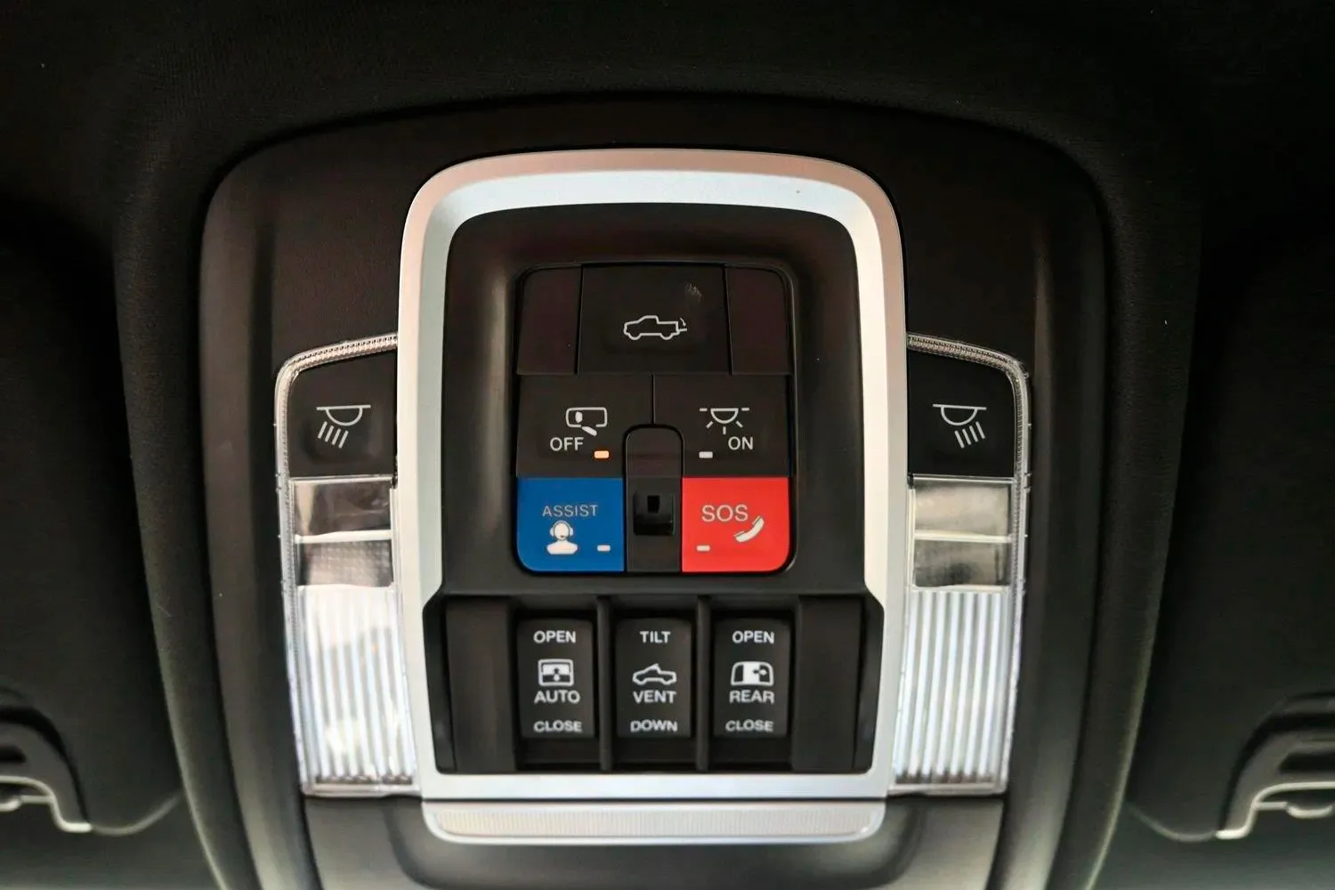2023 Ram 3500 Limited — thumbnail 34