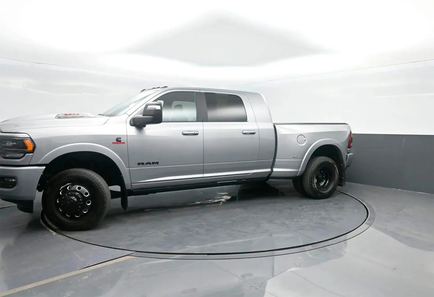 2023 Ram 3500 Limited — thumbnail 46