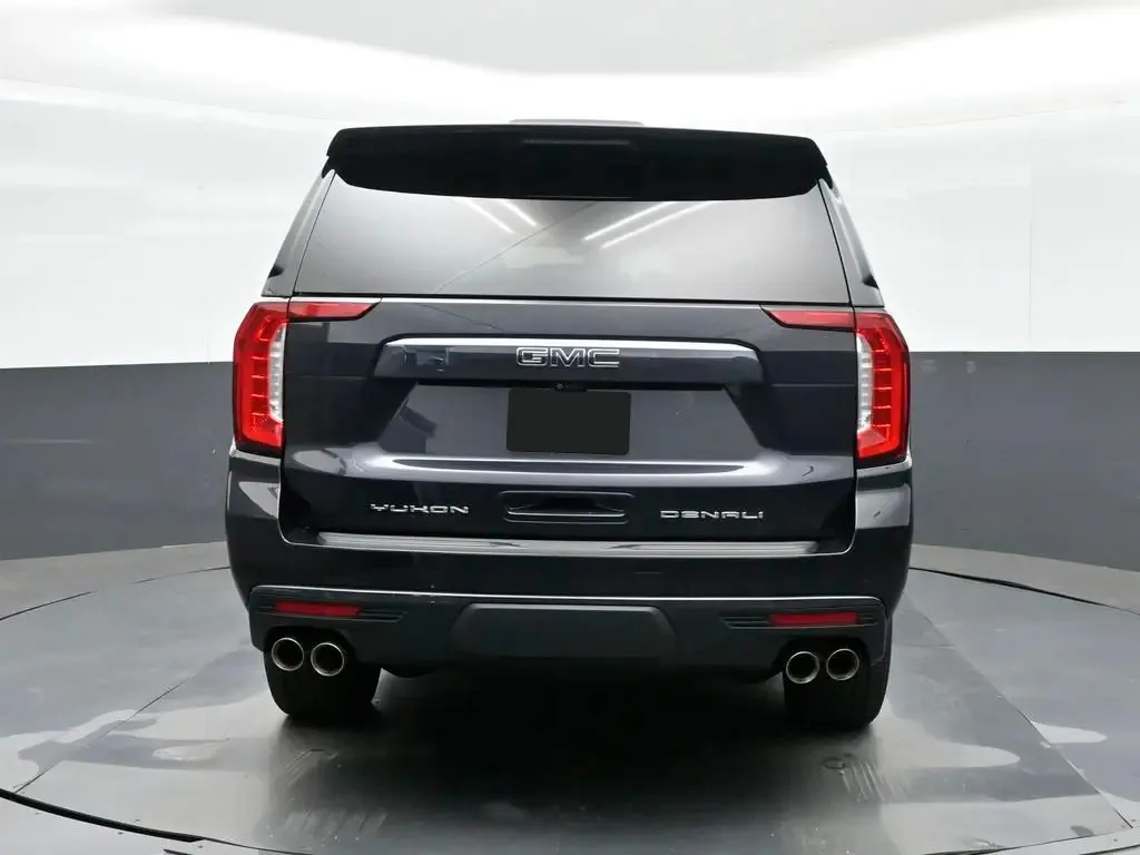 2023 GMC Yukon Denali Ultimate — thumbnail 6