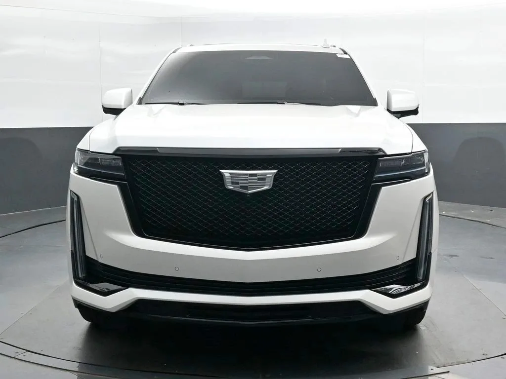 2024 Cadillac Escalade ESVTrimSport Platinum — thumbnail 4
