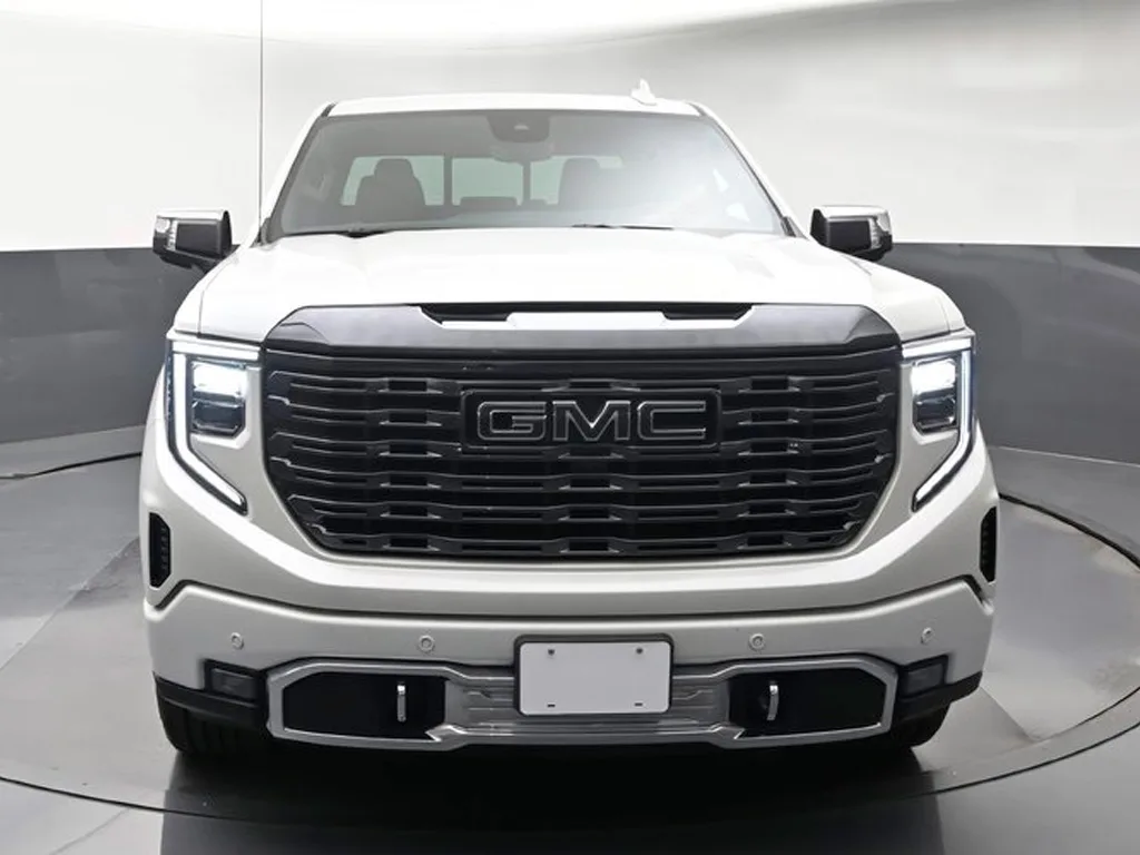 2024 GMC Sierra 1500TrimDenali Ultimate — thumbnail 4