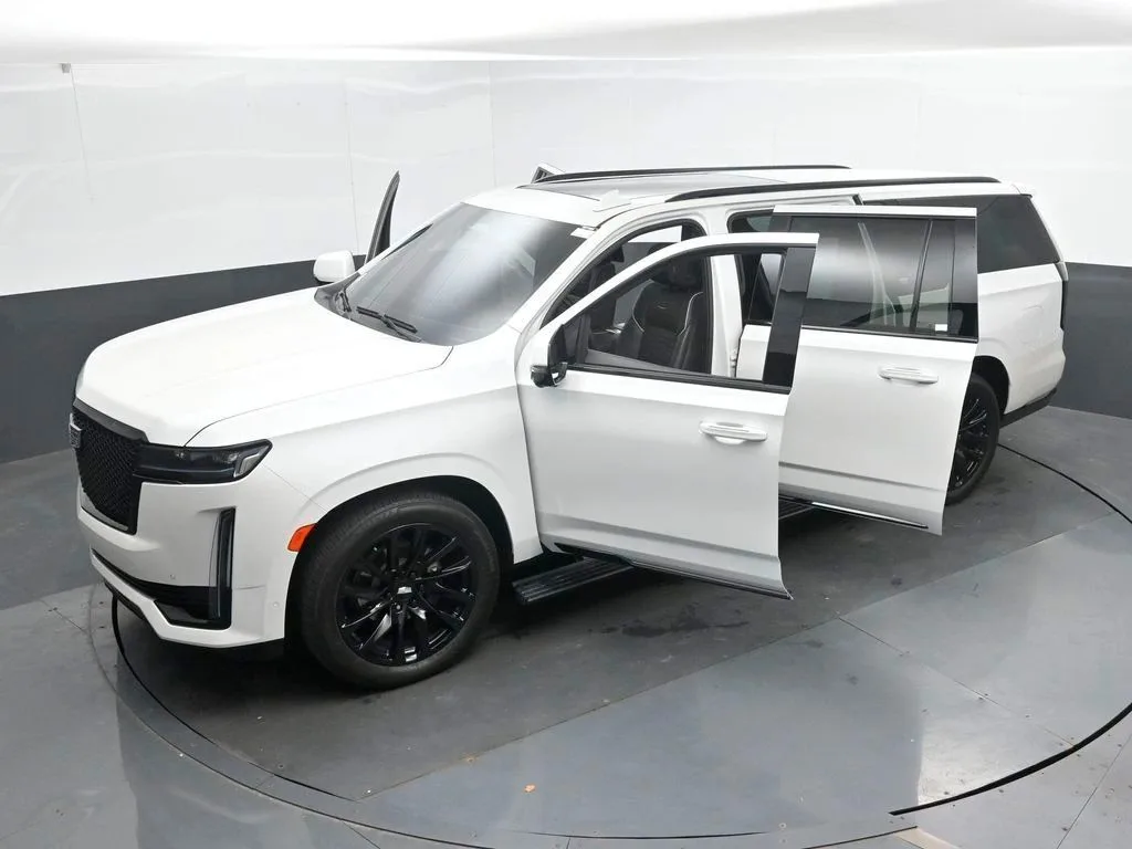 2024 Cadillac Escalade ESVTrimSport Platinum — thumbnail 45