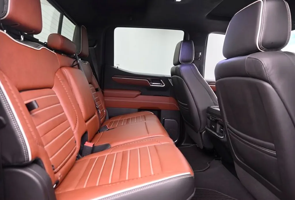 2024 GMC Sierra 1500TrimDenali Ultimate — thumbnail 7